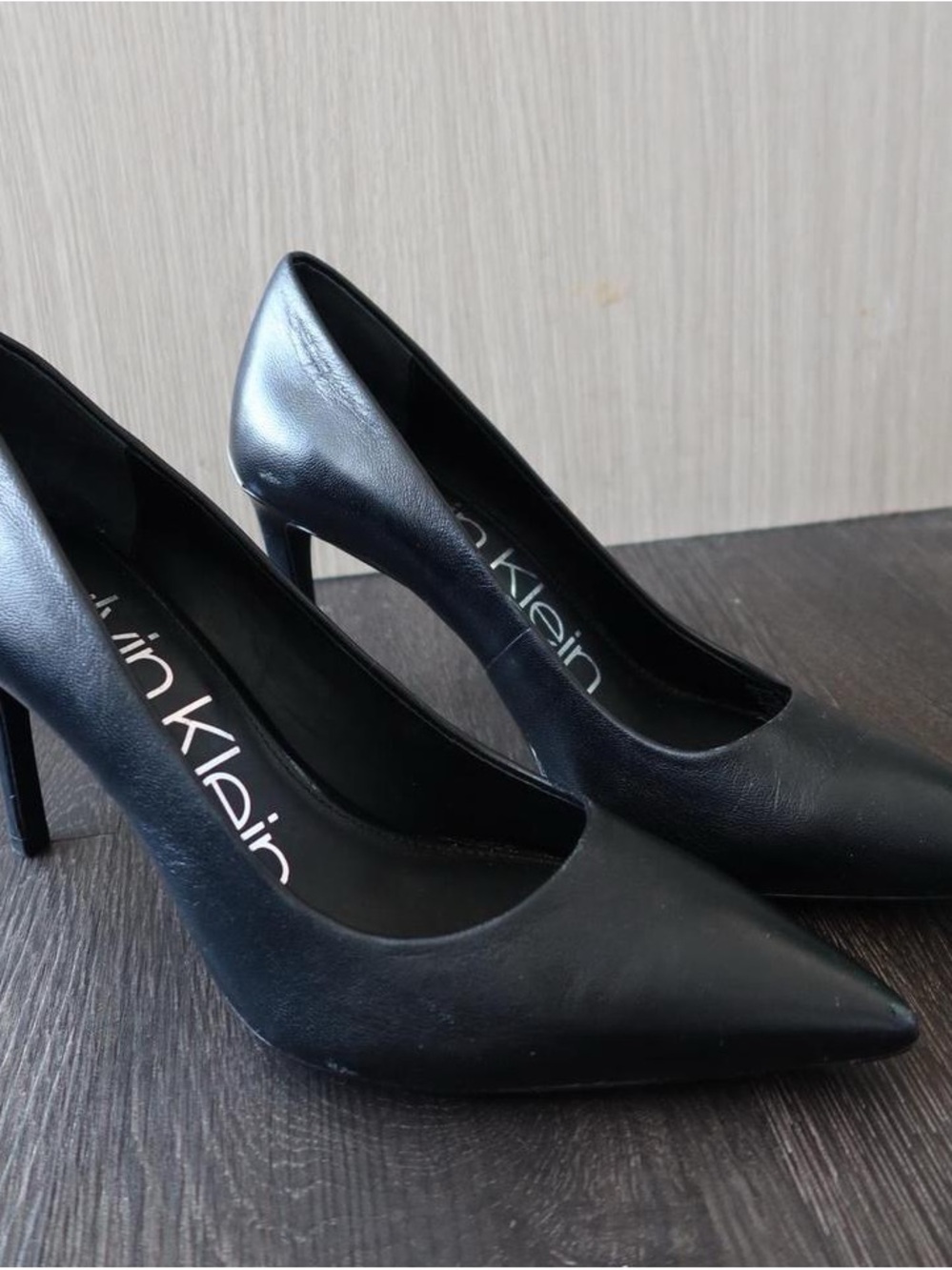 Calvin Klein Black Pointed Leather Stiletto Pumps